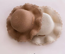 Load image into Gallery viewer, Straw Sun Hat