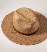 Load image into Gallery viewer, Straw Fedora Hat
